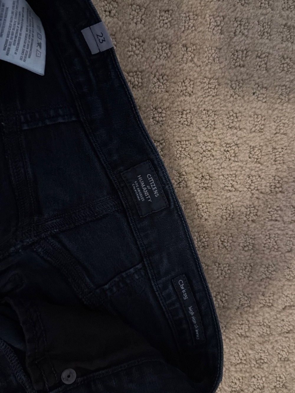 Skinny jeans